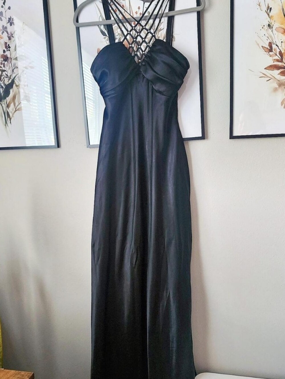 STUNNING VINTAGE IGNITE EVENINGS BLACK SATIN MAXI GOWN ✨